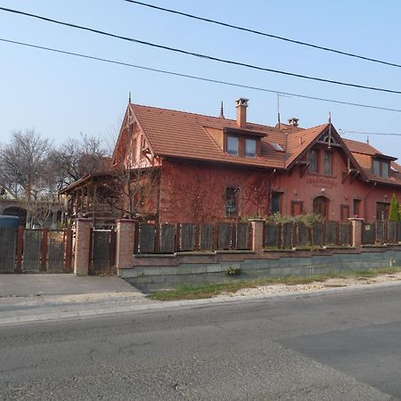 Keramiapark Guesthaus Hotel Budapest Eksteriør billede